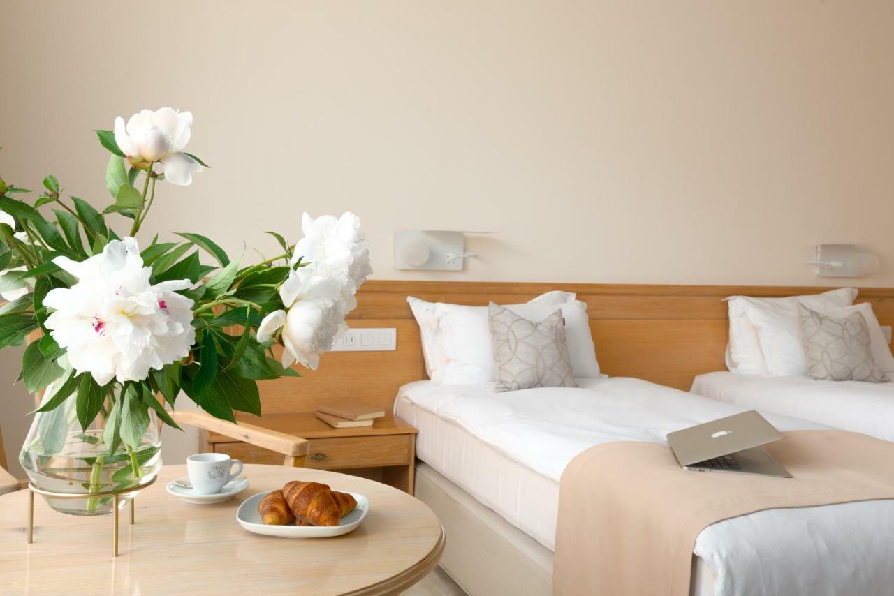 Family Hotel Anna Rusze Kültér fotó